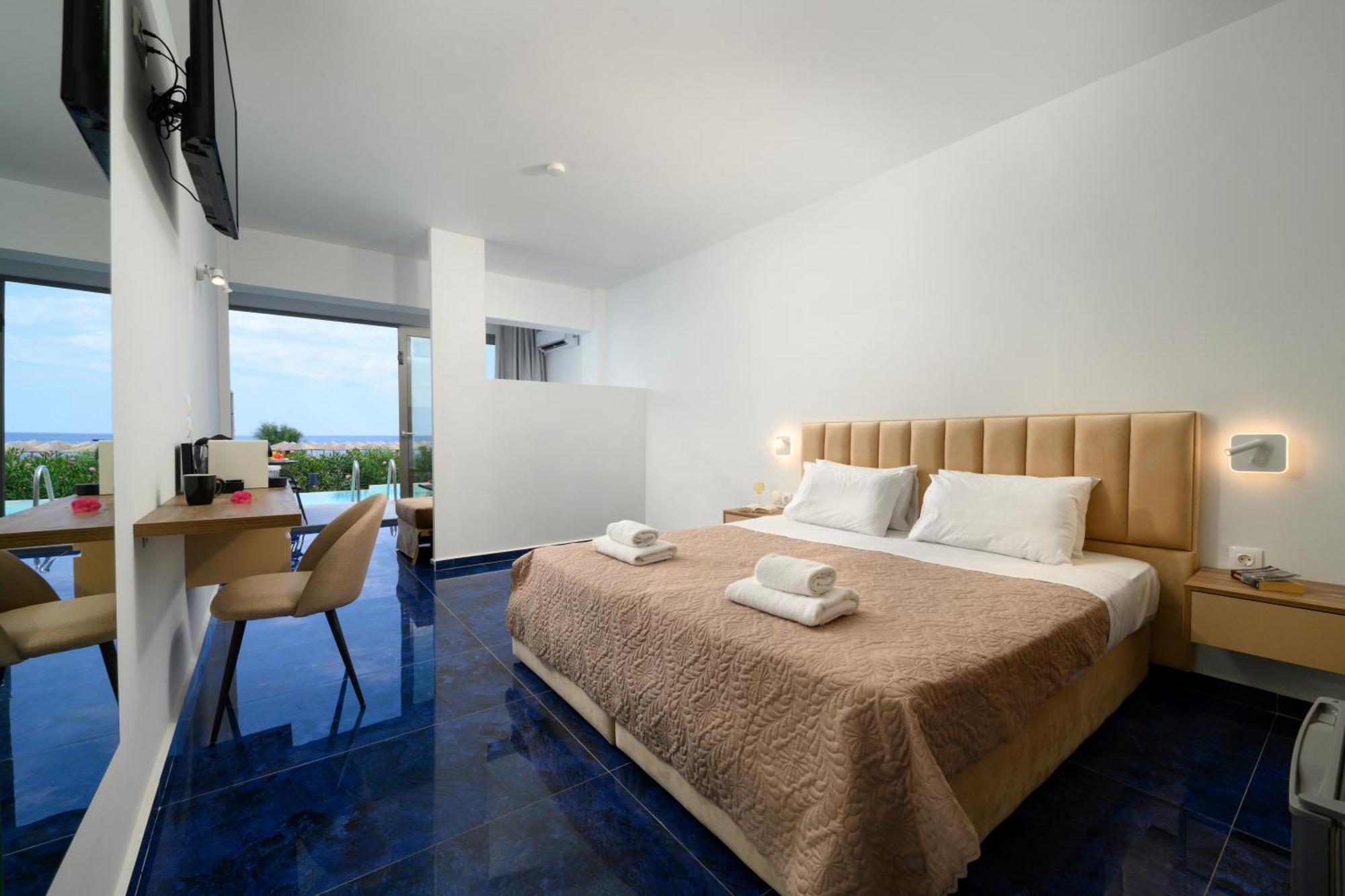 Ninos Grand Beach Resort Kastrosikia Eksteriør billede